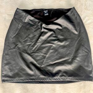 v shape waist skirt